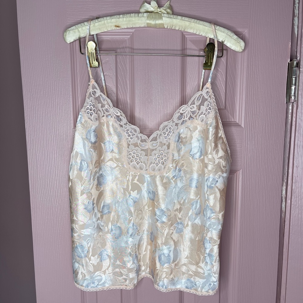 Vintage Peach Silk Tank Top with Lace Detailing